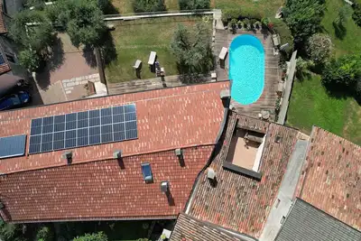 Image de Appartement 'Casale San Giacomo - Monte Baldo' avec piscine partagée, Wi-Fi et climatisation