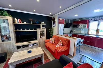 Image de 3 bedroom house in Niembro