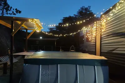 Image de 2 mobile homes in Aguadilla with Ac & peaceful surroundings by beautiful nature.