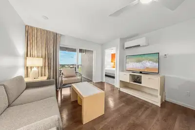 Image de Two Condos 1/4 mile to Kam 1 Beach, Pool, Hot Tub