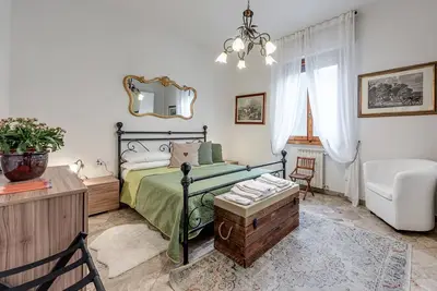 Image de Da Luigi Pio à Florence – Appartement confortable avec jardin et parking