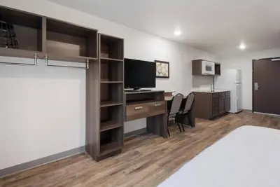 Image de Bright & Clean 4 Suites. Top Sight of Newnan Area