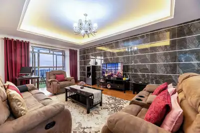 Image de 2br Kilimani: All Ensuite + Pool, Gym, Backup Power & Balcony with Skyline Views