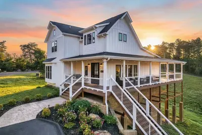 Image de New Secluded Cottage With Views, Games & HotTub