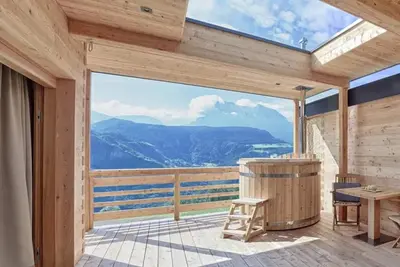 Image de Chalet 'Pennhof Castanea 2' : vue montagne, terrasse privée et Wi-Fi