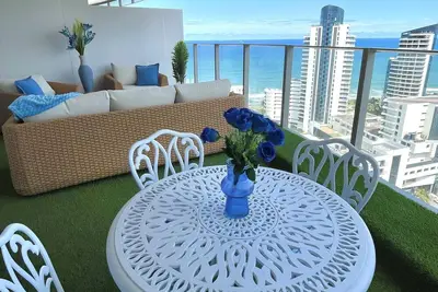 Image de 2-bedroom apartment in heart of uMhlanga with private sea view