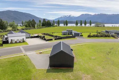 Image de Glaisnock Cottage - Te Anau Holiday Home