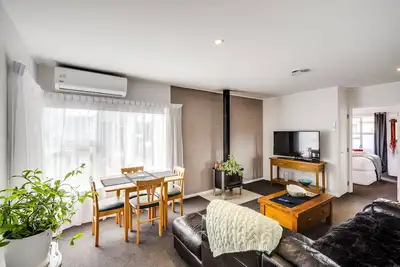 Image de Cozy on Clive - Hastings Holiday Home