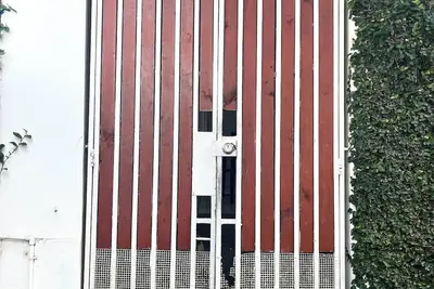 Image de Spacious 9-bedroom, 3 homes with Pool in quiet San Juan with Ac + near Airport