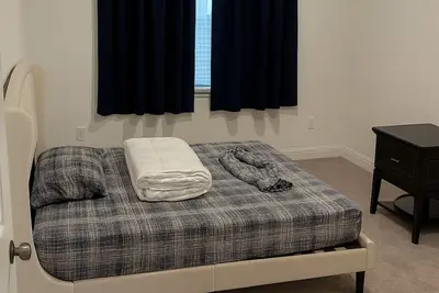 Image de Lovely studio in charming Hanford perfect for getaway