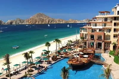 Image de Beachfront Resort Suite, Villa del Arco, Cabo San Lucas    \nSleeps 4