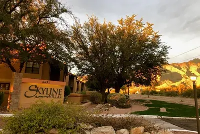 Image de Foothills 2-bedroom condo in welcoming Tucson with Ac and fitness room