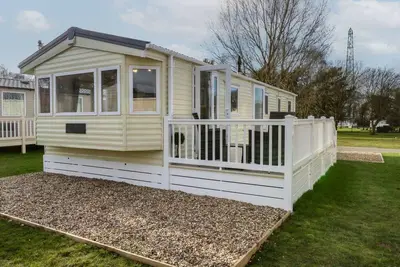 Image de 46 Foxburrow Hang, family friendly, with pool in Belton, Norfolk