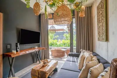 Image de Tropical apt: 2br swimout/2 king beds/gym & pools