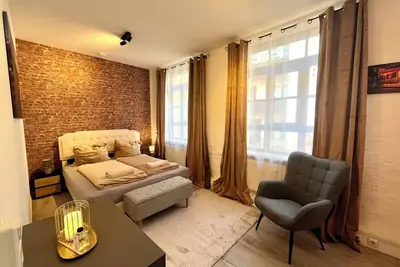 Image de Industrial feeling in a quiet backyard location