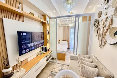 Image de Cozy and Comfy Retreat with Balcony