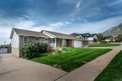 Image de Grand Ogden Lodge | Upper Level + Studio | Hot Tub