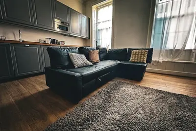 Coastal 3-Bed Flat near Lowestoft Beach