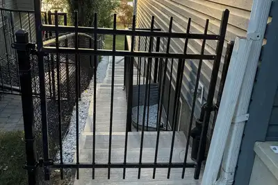 Image de Walkout basement stay