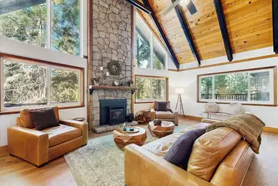 Image de Hot Tub, Game Room & Home Gym: Serene Arnold Gem