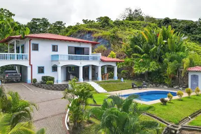 Image de Beautiful 3-bedroom house in the exclusive, gated community of Chontales.