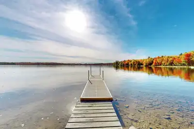 Image de 3br Lakefront Dog-Friendly w/ Dock