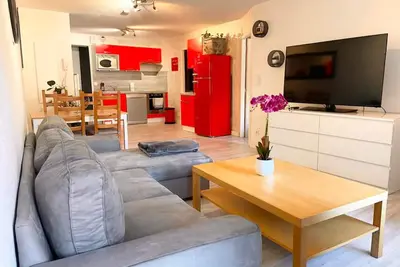 Image de Spacieux T2 en plein centre de Chorges