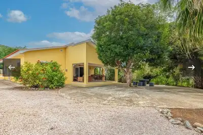 Image de ~Nos Yemaya~ 2br+Pool ~ Walking distance to playa Lagun!