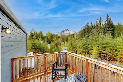 Image de 2 Br Dog-Friendly Cabin Near River w/ Fire Pit