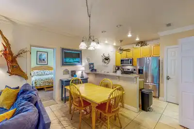 Image de 'River Bend' Waterfront Home w/ Fire Pit & Dock