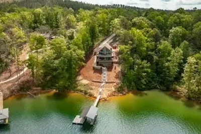 Image de Stunning Smith Lake Retreat Private Dock Sauna, 5br, 3fb, 4300sf & Amazing View!