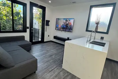 Image de Burbank - Starlight Hills Luxury House