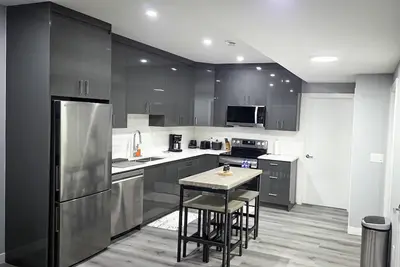 Image de 2br Bright & Cozy Suite near Mahogany Lake