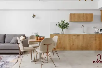 Image de דירה משפחתית מעוצבת בסי סייד עם בריכה מחוממת - By Edomlux