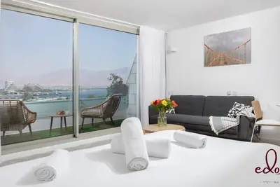 Image de דירה מעוצבת עם נוף מטריף לים במתחם סי סייד - Edomlux