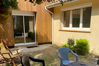 Image de Maison de vacances à Hourtin Plage avec terrasse, jardin privés et Wi-Fi