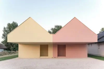 Image de Award-Winning, Magazine-Featured, Architect-Designed Lakeside Home