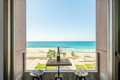 Image de Haifa Beachside Stay by Sea N' Rent