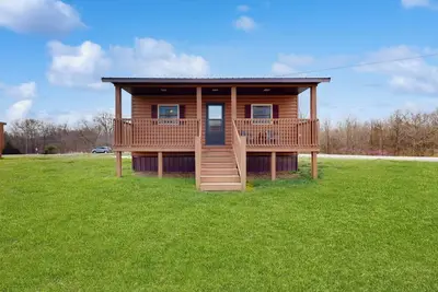Image de Lakefront, Pet-Friendly 1br w/ Fire Pit & Porch