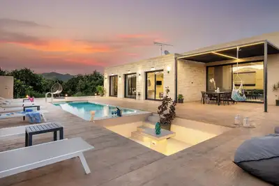 Image de PanStel - Villa Solene with private pool