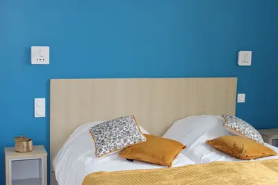 Image de Domaine au cœur de la Montagne Bourbonnaise – 14 chambres & salles d’événements