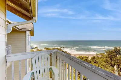 Image de Dog Friendly Studio with Superb Ocean Views and Nearby Beach Access