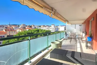 Image de 2ch avec parking privée - 700m des plages