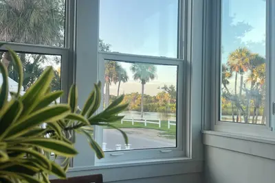 Image de Beautiful Riverfront Escape on the Myakka – Cozy Cottage!