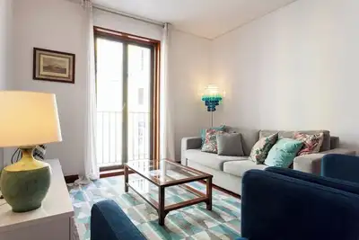 Image de 2 BedRs Cozy Flat @City Center! Park and Great Wi-Fi