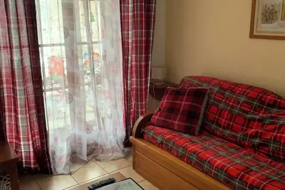 Image de Appartement T2 Vu montagne à 700 mètres télécabine piscine en été