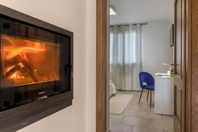 Image de Apt Wanderlust 2 with swimming pool[Zone Unesco].