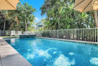 Image de Marvelous 4-bedroom, 3 Bath house on East End of Beautiful Sanibel Island!