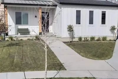 Image de Brilliant 5-bedroom house with in charming Highland