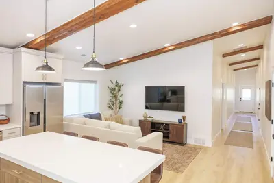 Image de Mountainview Retreat, Pickleball court, Shop, Ski in Farmington, Ut